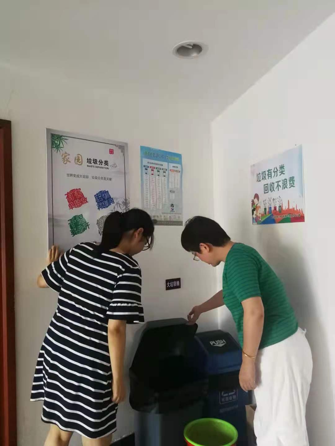 最新高价回收公积金卡联系方式方法分析(最方便真实的曲靖公积金回收本金是什么意思?方法)