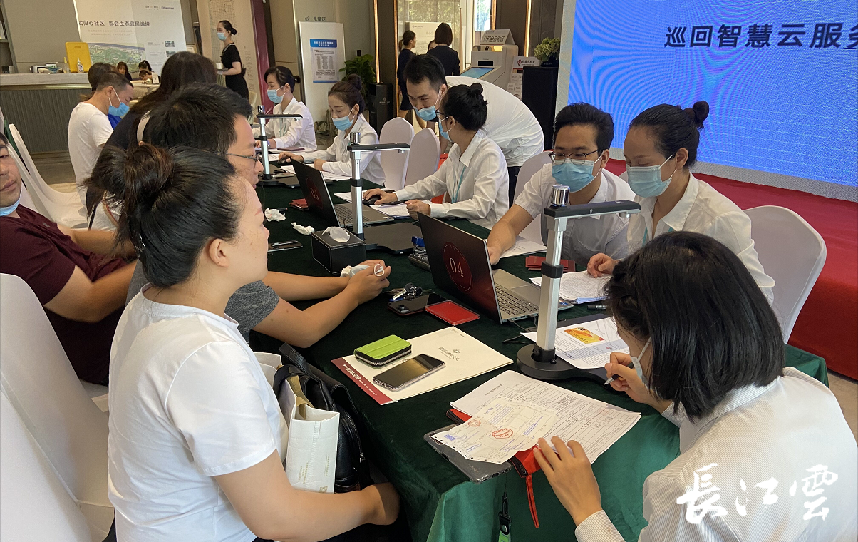 最新公积金24小时咨询电话人工方法分析(最方便真实的曲靖公积金热线电话人工服务时间是多少方法)